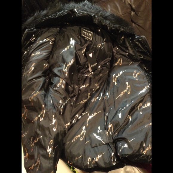 Guess Shiny Puffer Jacket Fur Collar Black S - Picture 10 of 14